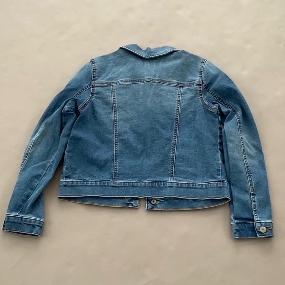 Denim jacket - Picture 2 of 4